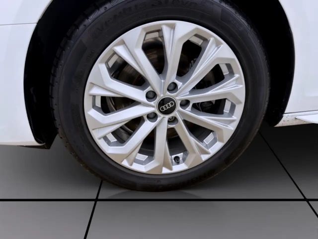 Audi A4 30 TDI Avant