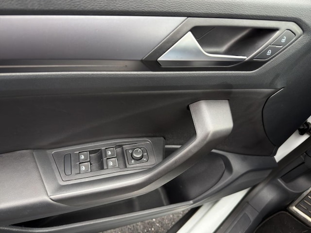 Volkswagen T-Roc 1.5 TSI Cabriolet DSG R-Line