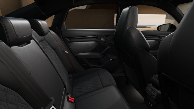 Audi RS3 Quattro S-Tronic Sedan