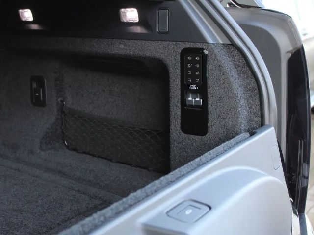 Land Rover Range Rover Autobiography P530