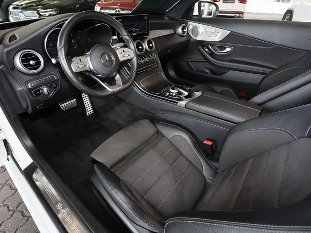 Mercedes-Benz C 300 4MATIC AMG Line Cabriolet