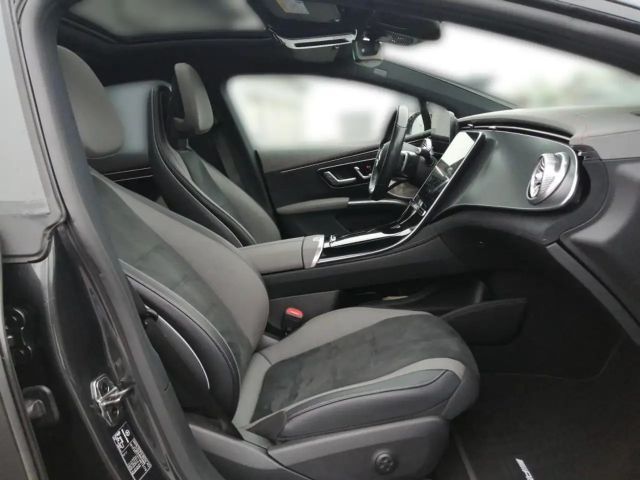 Mercedes-Benz EQS 350 AMG Line Sedan