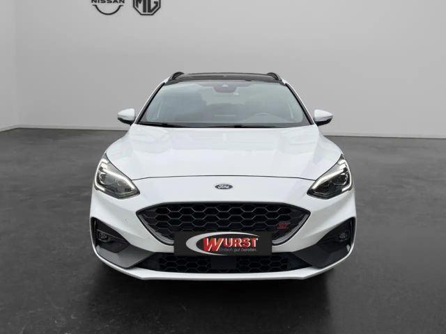 Ford Focus EcoBoost ST Line Wagon