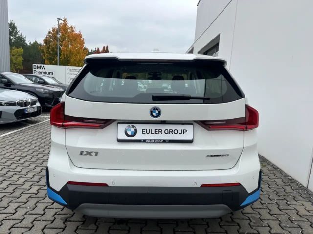 BMW iX1 xDrive