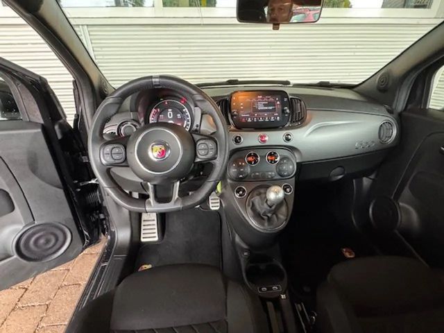 Abarth 595 PDC Klimaautom. DAB NAVI Scheckh. NUR 7.300 KM