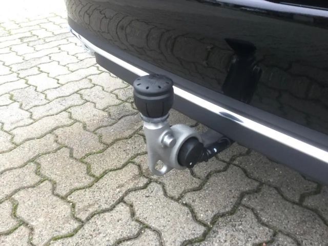 Mercedes-Benz C 200 AVANTGARDE Estate