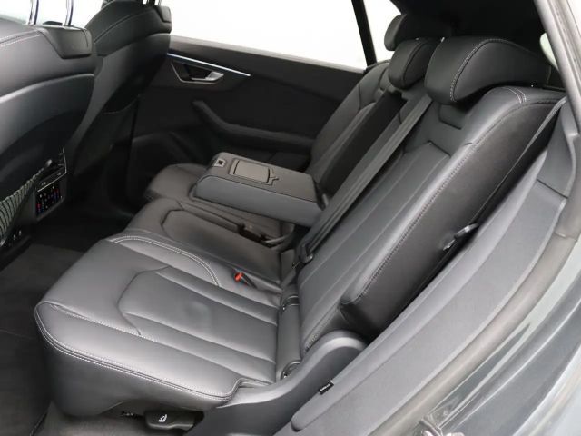 Audi Q8 55 TFSI Quattro S-Line