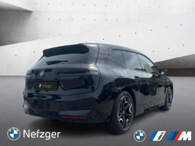 BMW iX xDrive50