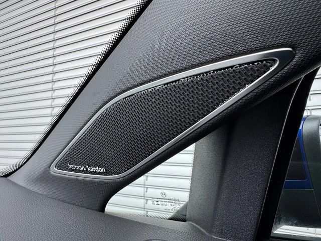 Volkswagen Golf 2.0 TSI Golf VIII