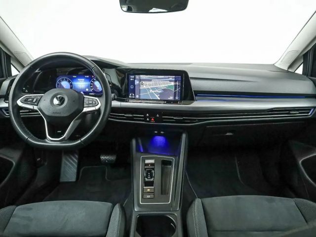 Volkswagen Golf 2.0 TSI DSG Golf VIII Style