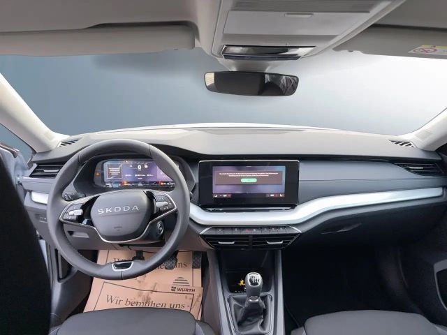 Skoda Octavia Essence TSI