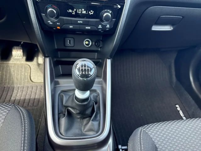 Suzuki Vitara Club Hybrid