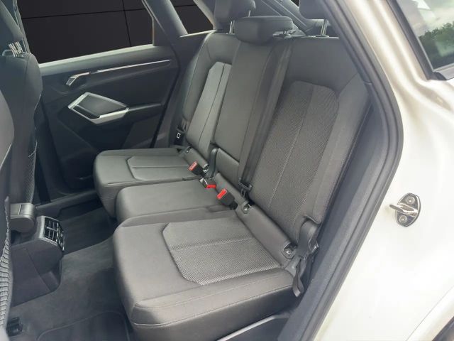 Audi Q3 35 TDI S-Tronic