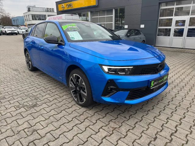 Opel Astra GS-Line Grand Sport