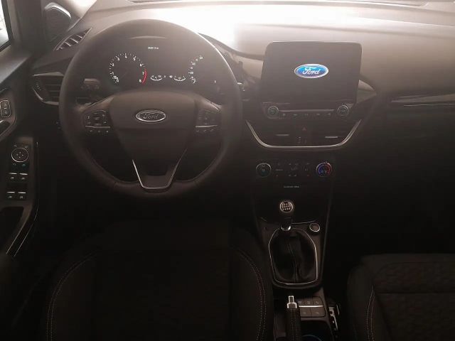 Ford Puma EcoBoost Titanium