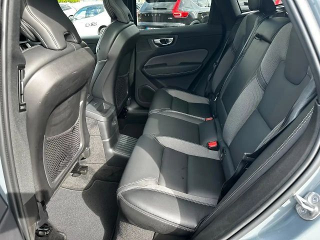 Volvo XC60 AWD Plus T6