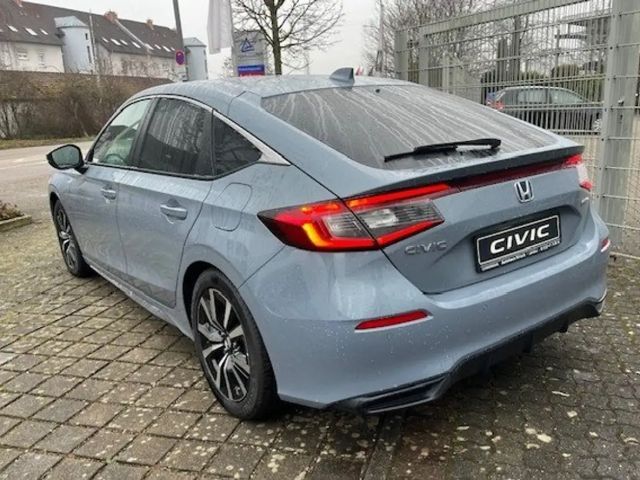 Honda Civic Elegance e:HEV