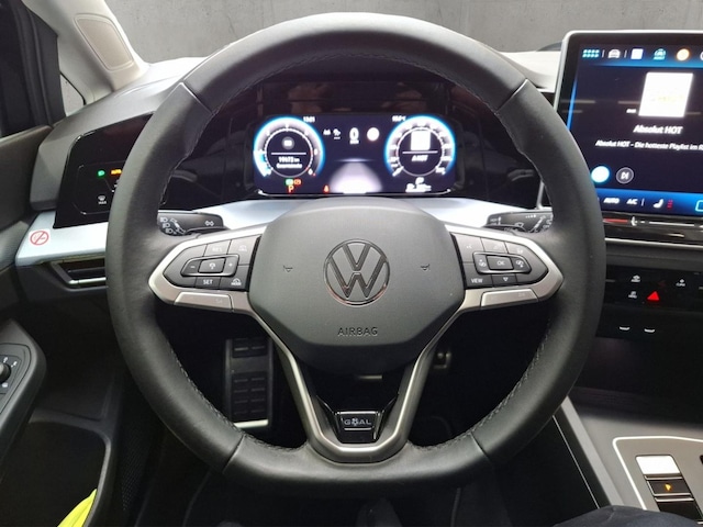 Volkswagen Golf DSG Life