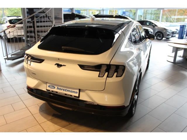 Ford Mustang Mach-E AWD