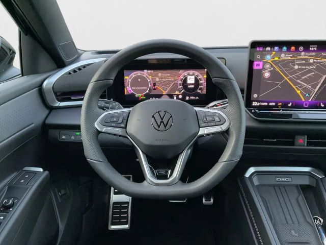 Volkswagen T-Roc 1.5 eTSI DSG R-Line