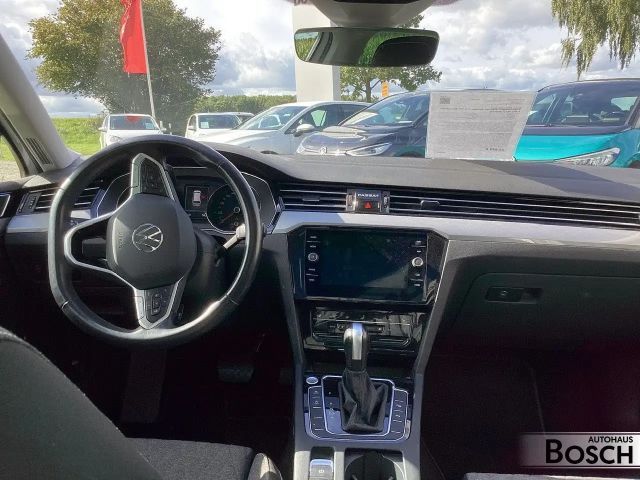 Volkswagen Passat 1.5 TSI Business DSG Variant