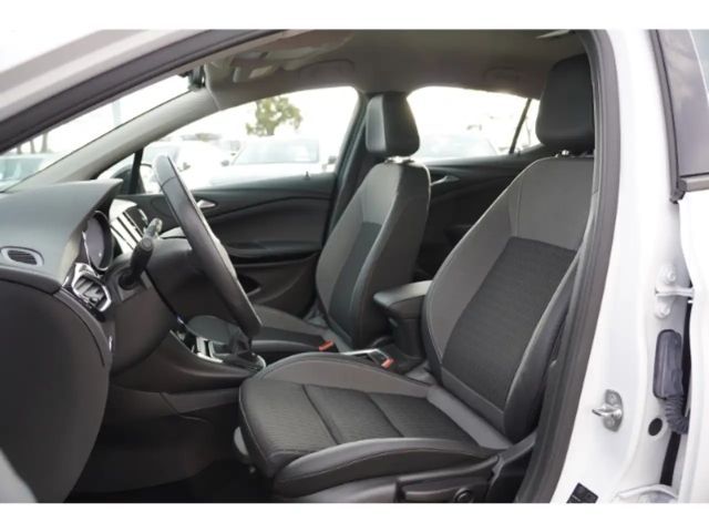 Opel Astra Design&Tec+Rückfahrkam+Sitz.&Lenkradheiz.+Navi+LED