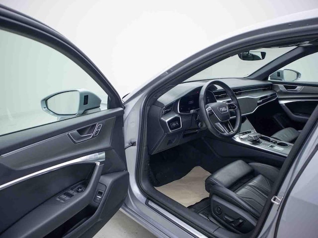 Audi A6 55 TFSI Quattro S-Tronic Sedan