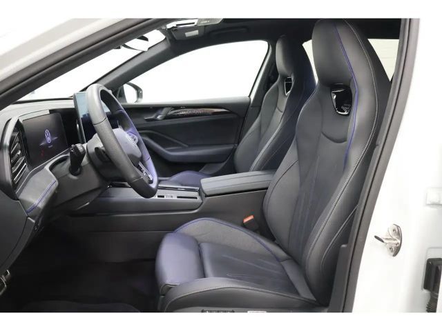 Volkswagen Passat 2.0 TDI R-Line Variant