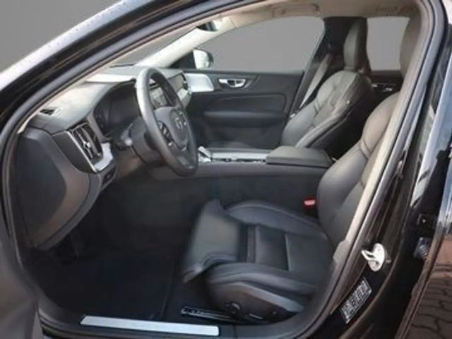 Volvo V60 Cross Country Ultimate