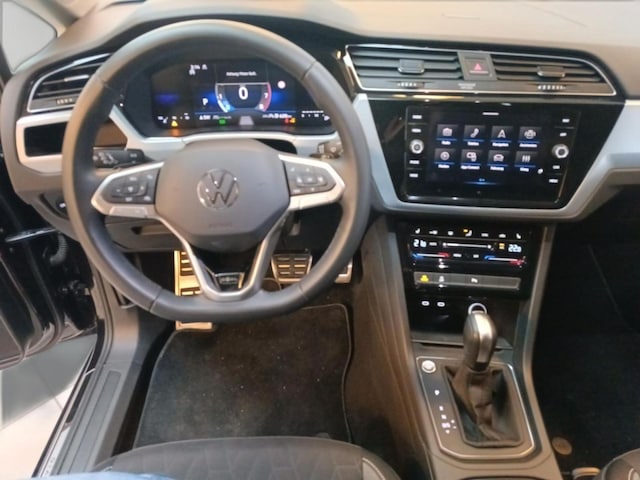 Volkswagen Touran 1.5 TSI DSG