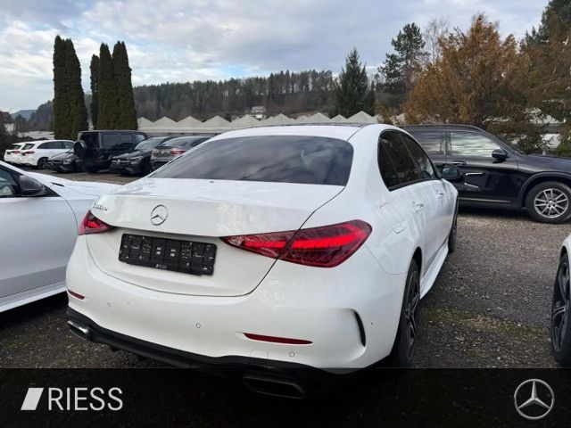 Mercedes-Benz C 300 Sedan