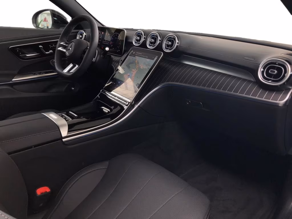 Mercedes-Benz CLE 300 4MATIC AMG Line