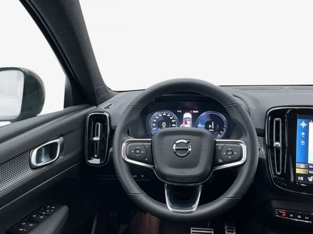 Volvo XC40 Recharge T5