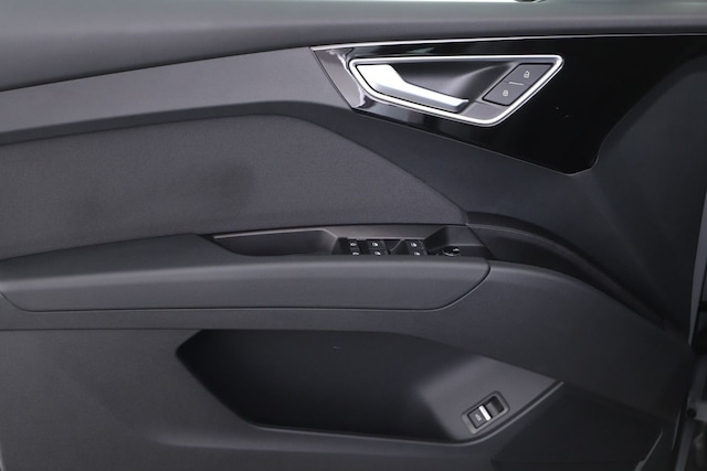 Audi Q4 e-tron SUV 45 e-tron Audi Q4 e-tron