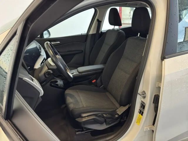 BMW 220 220i Active Tourer