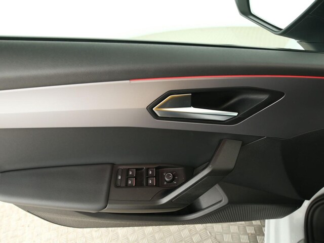 Seat Leon 1.5 eTSI DSG FR-lijn