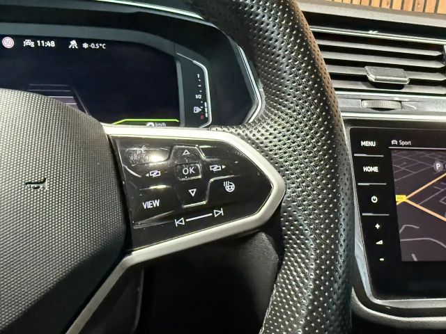 Volkswagen Tiguan DSG IQ.Drive R-Line