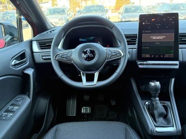 Mitsubishi ASX Invite