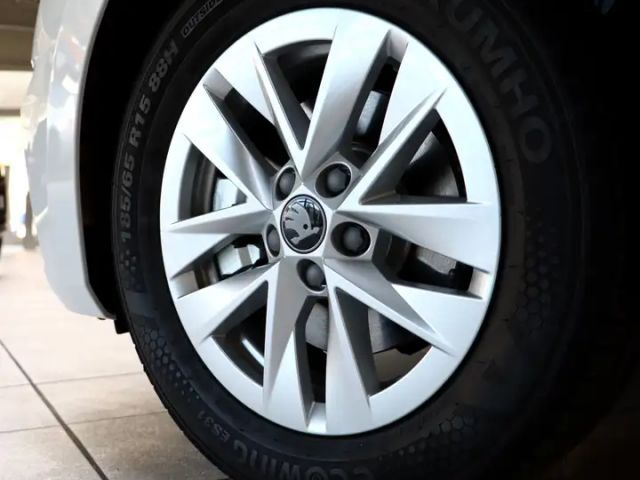 Skoda Fabia 1.0 TSI Selection