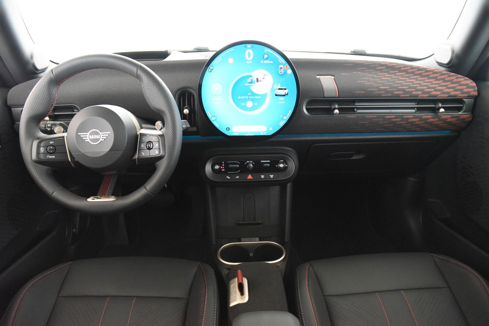 MINI Cooper John Cooper Works