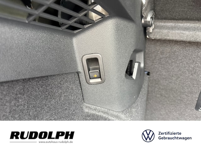 Volkswagen Golf 1.5 eTSI DSG Golf VIII