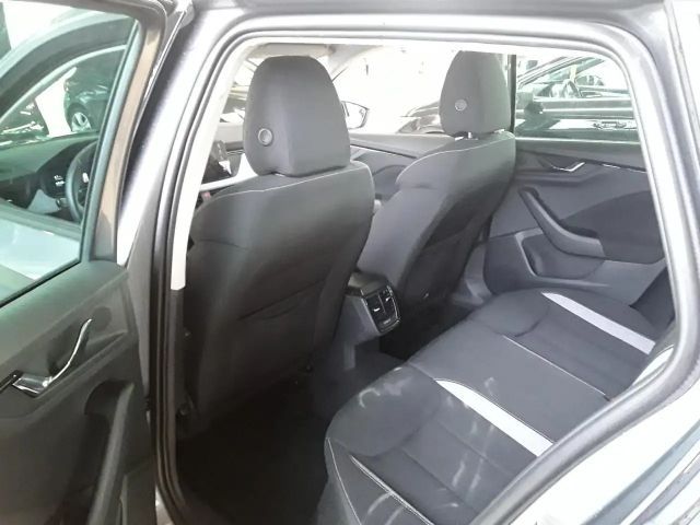 Skoda Kamiq 1.0 TSI Selection Tour