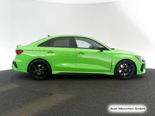 Audi RS3 S-Tronic Sedan