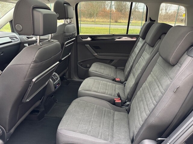 Volkswagen Touran 1.5 TSI DSG