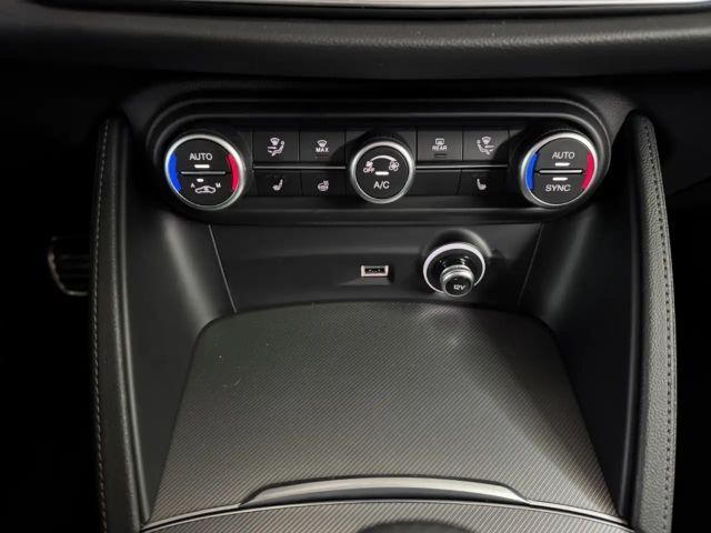 Alfa Romeo Stelvio Q4 Veloce