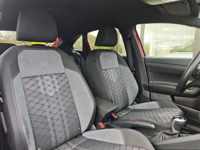 Volkswagen Taigo 1.5 TSI DSG R-Line