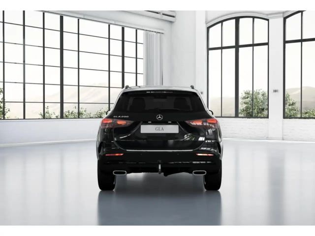 Mercedes-Benz GLA 200 AMG Line