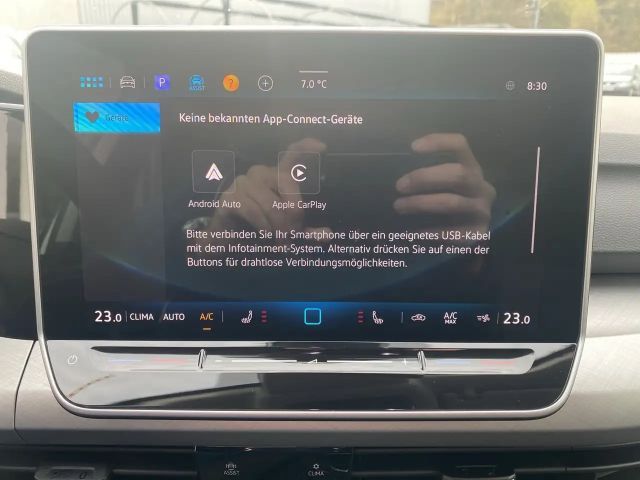 Volkswagen Golf 4Me TSI