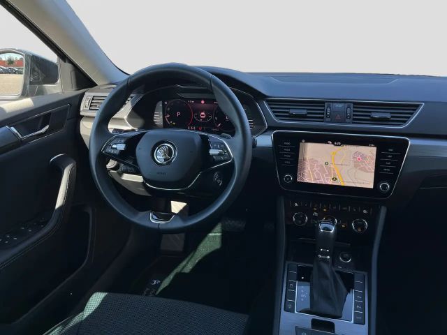 Skoda Superb 2.0 TDI Combi Style Style
