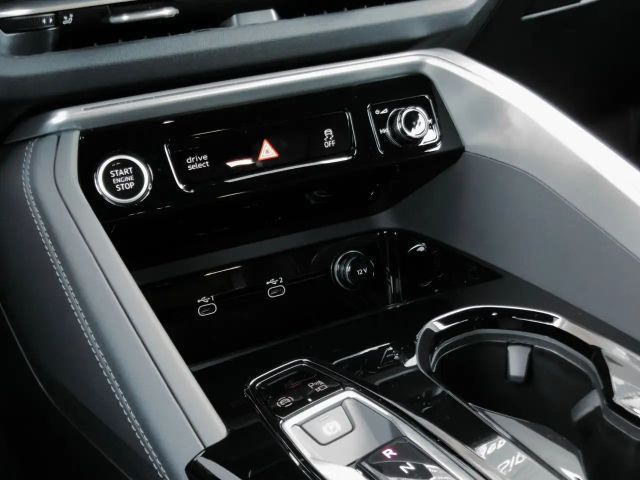 Audi Q5 Quattro S-Line Sportback